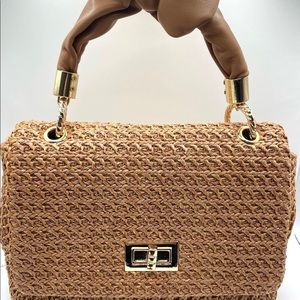 Straw crossbody handbag